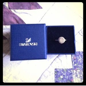 Swarovski Crystal halo ring